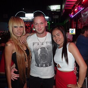 2014-11-22  Smurf Bar