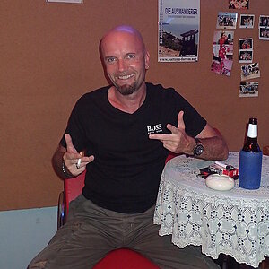 2014-11-22  Smurf Bar
