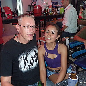 2014-11-22  Smurf Bar