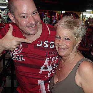 2014-11-22  Smurf Bar