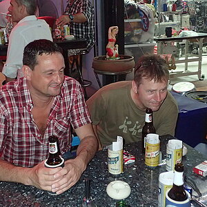 2014-11-22  Smurf Bar