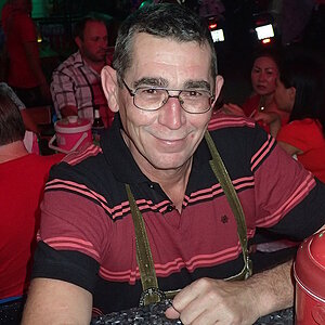 2014-11-23  Smurf Bar