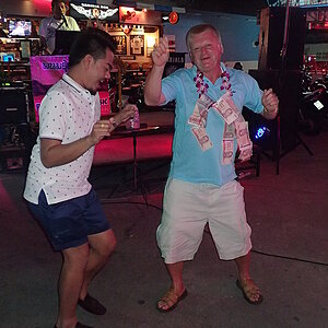 2014-11-23  Smurf Bar
