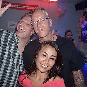2014-11-23  Smurf Bar