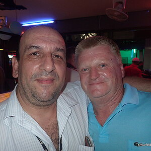 2014-11-23  Smurf Bar