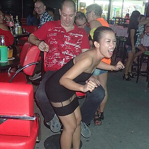 2014-11-23  Smurf Bar