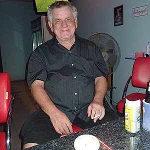 2014-11-26  Smurf Bar