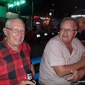2014-11-26  Smurf Bar