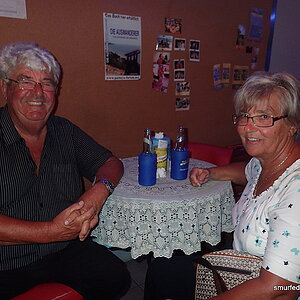 2014-11-26  Smurf Bar