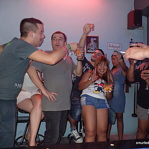 2014-11-26  Smurf Bar