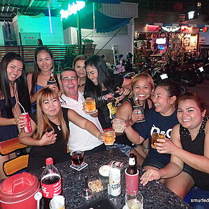 2014-11-27  Smurf Bar