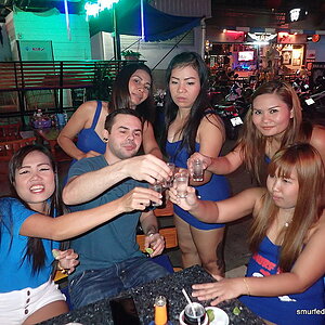 2014-11-28  Smurf Bar