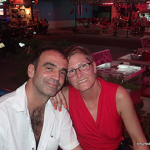 2014-11-28  Smurf Bar