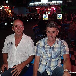 2014-11-28  Smurf Bar