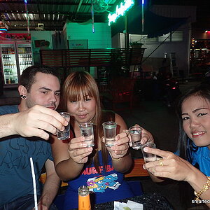2014-11-28  Smurf Bar