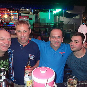 2014-11-28  Smurf Bar