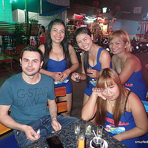 2014-11-28  Smurf Bar