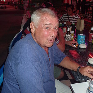 2014-11-28  Smurf Bar