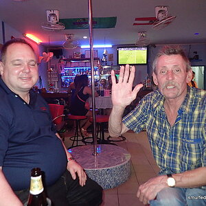 2014-11-28  Smurf Bar