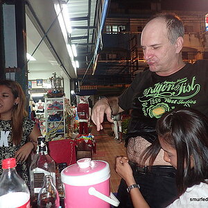 2014-11-28  Smurf Bar