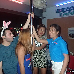 2014-11-28  Smurf Bar