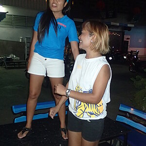 2014-11-28  Smurf Bar