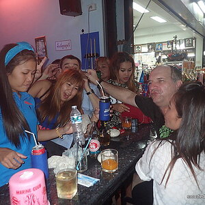 2014-11-28  Smurf Bar