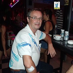 2014-11-29  Smurf Bar