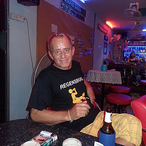 2014-11-30  Smurf Bar