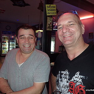 2014-11-30  Smurf Bar