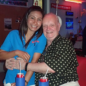 2014-12-01  Smurf Bar
