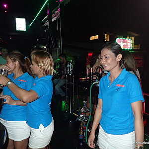 2014-12-01  Smurf Bar