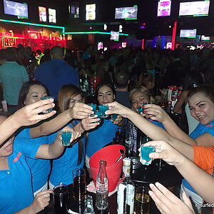 2014-12-01  Smurf Bar