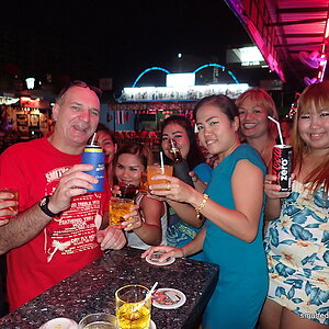 2014-12-02  Smurf Bar