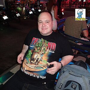 2014-12-02  Smurf Bar