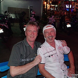 2014-12-02  Smurf Bar