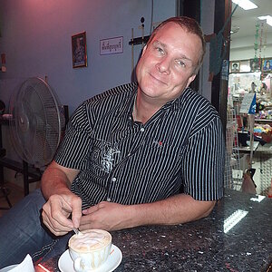 2014-12-03  Smurf Bar
