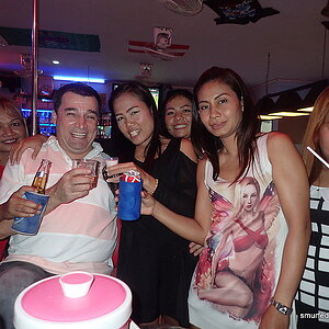 2014-12-03  Smurf Bar