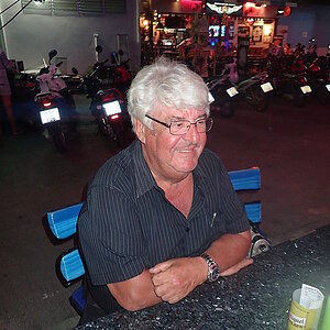 2014-12-09  Smurf Bar