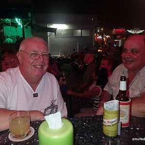 2014-12-09  Smurf Bar