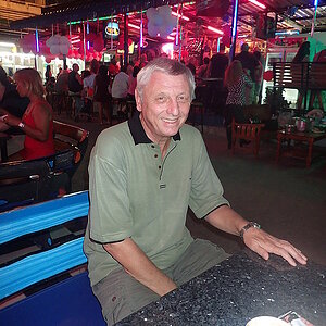 2014-12-09  Smurf Bar