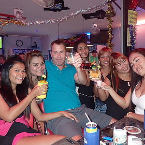2014-12-11  Smurf Bar