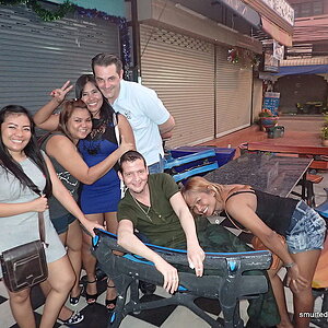 2014-12-11  Smurf Bar