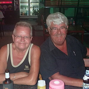 2014-12-12  Smurf Bar