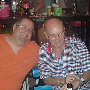 2014-12-12  Smurf Bar