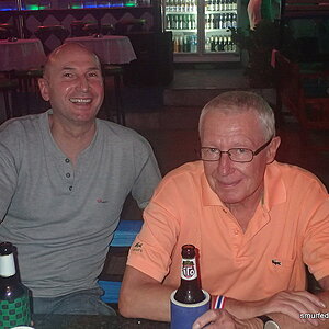 2014-12-12  Smurf Bar