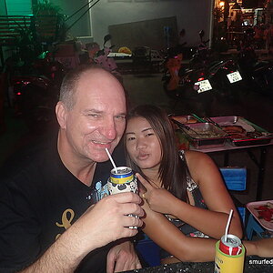 2014-12-12  Smurf Bar