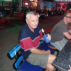 2014-12-13  Smurf Bar