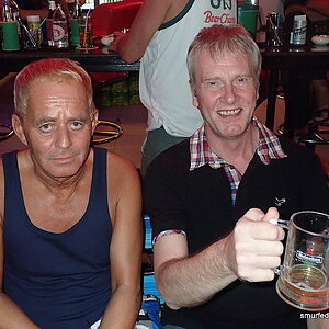 2014-12-13  Smurf Bar