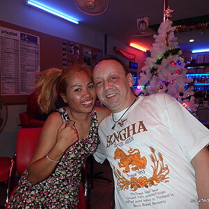 2014-12-13  Smurf Bar